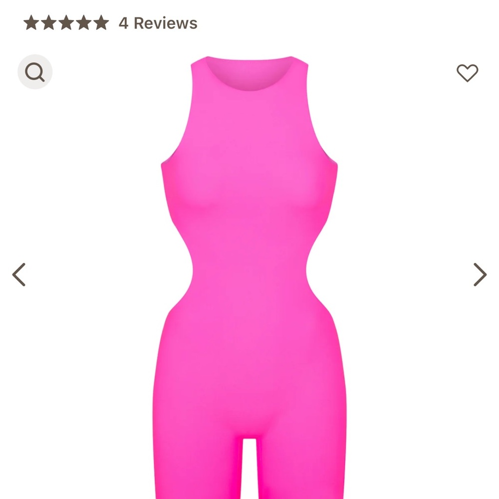 Skims fits everyone one piece